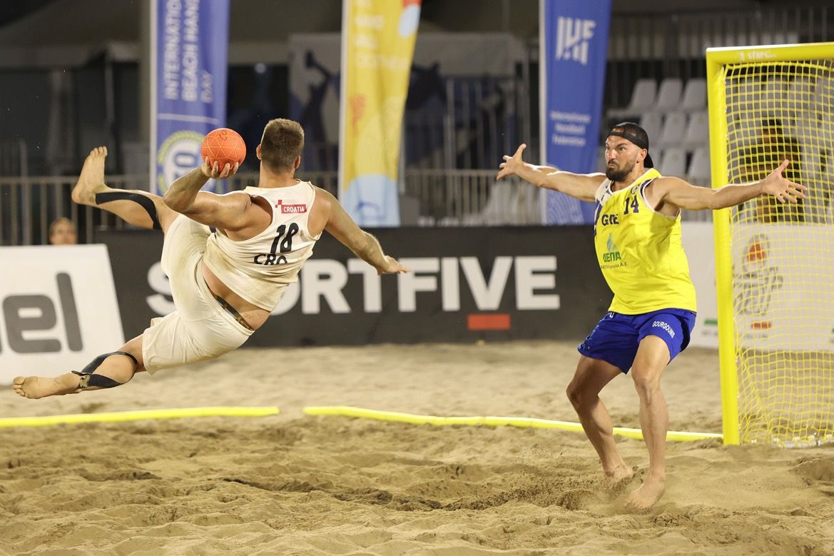 Η ΣΧΟΛΗ ΤΗΣ ΚΡΟΑΤΙΑΣ ΚΑΙ Η ΛΑΜΨΗ ΤΟΥ ΛΟΥΣΙΑΝ ΜΠΟΥΡΑ