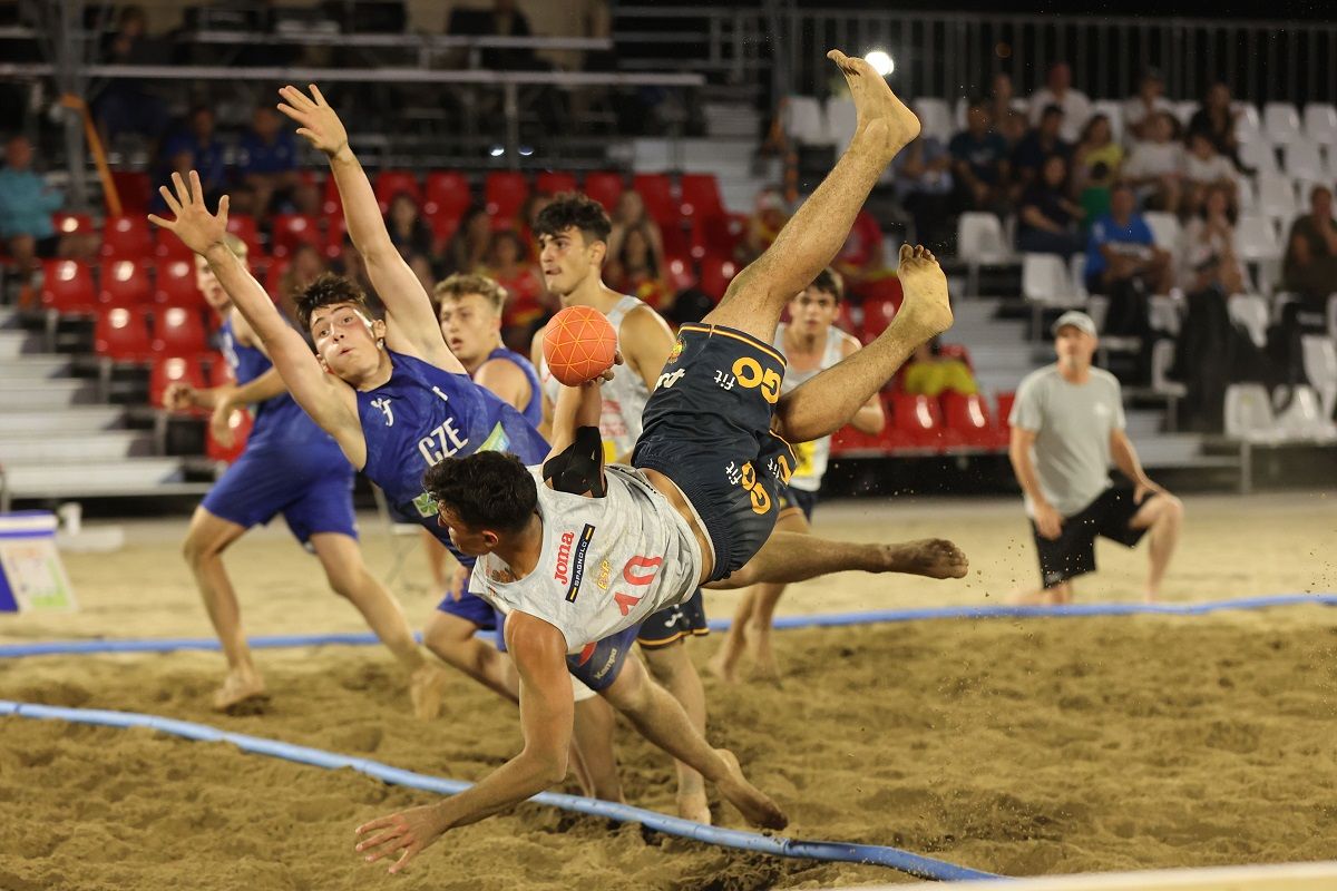 CZECH REPUBLIC - SPAIN (M-U18)