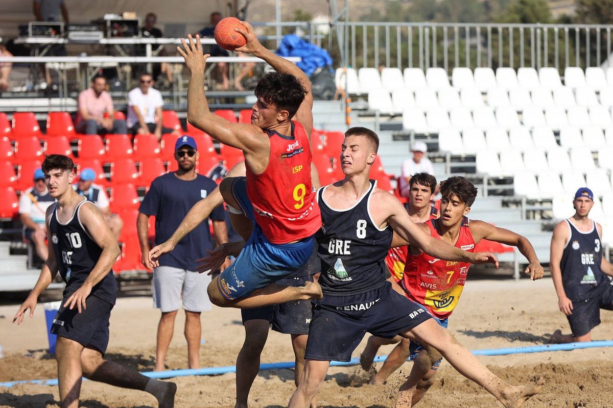 SPAIN - GREECE (M-U18)